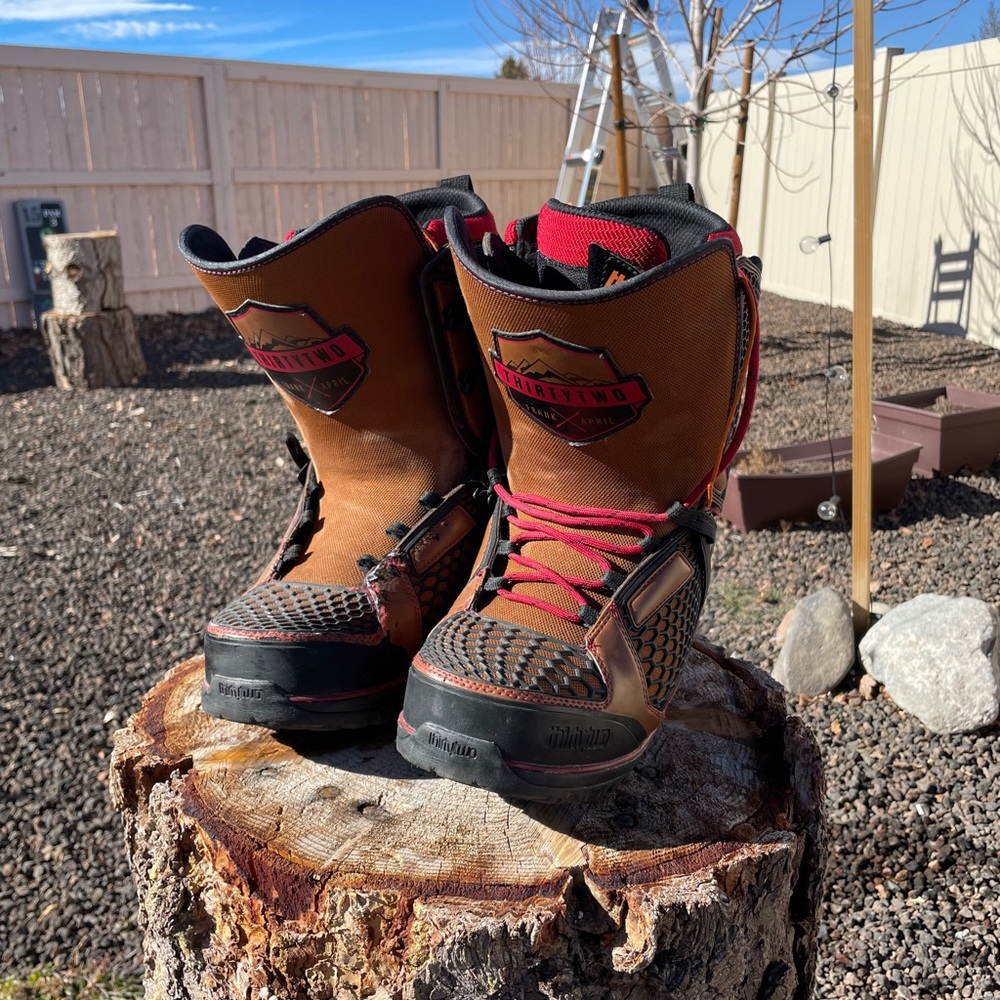 ThirtyTwo 2016 snowboard boots